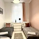 Hostel Beautiful - Wały Chrobrego *